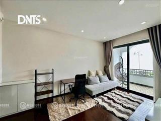 Cho thuê căn hộ 1 phòng ngủ tại trung tâm quận 1, full nội thất, ban công thoáng gần cầu ông lãnh