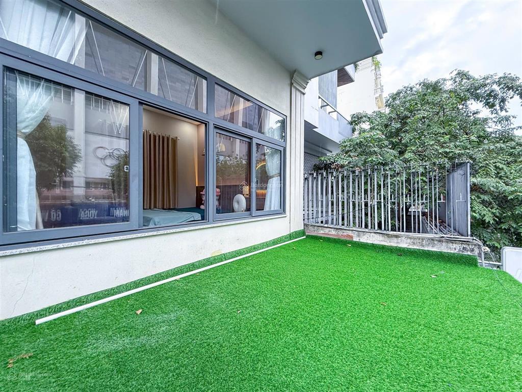 Cho thuê căn hộ 2pn mới 100%, full nội thất, giặt sấy riêng, ban công sân vườn ở hoàng diệu quận 4