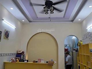 Cho thuê 6pn, 3wc, 64m2 tại kinh dương vương, 15 triệu vnd