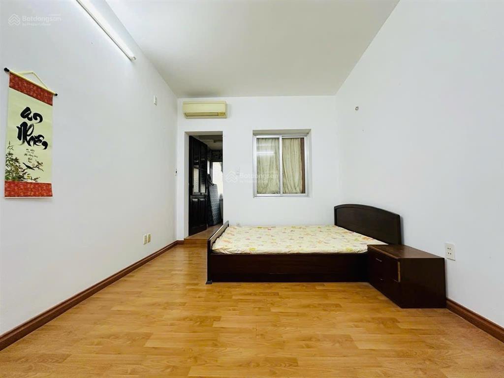 Cho thuê nhà căn hộ 4 ngủ chung cư l3, 200b thái thịnh, đống đa, hà nội