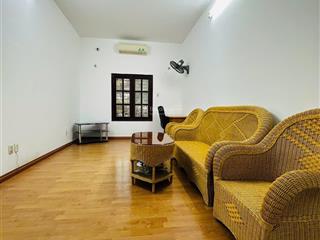 Cho thuê nhà căn hộ 4 ngủ chung cư l3, 200b thái thịnh, đống đa, hà nội.
