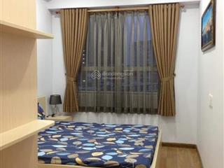 Gia đình bán căn góc cc b1 trường sa quận bình thạnh. 66m2 2p 2wc. giá 3,5 tỷ. 0763 828 ***