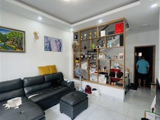 Hẻm xe tải. nhà 4 tầng 4x13m phan huy ích gò vấp.fun nội thất. giá 6tỷ 980 triệu.
nhà 1 trệt 3 lầu.