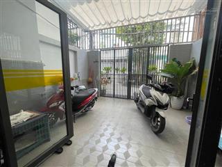 Siêu phẩm hiếm 2tầng dt 94m2(5x19)hxh tránh nhau lê đức thọ. gvgiá 8, 6tỷ