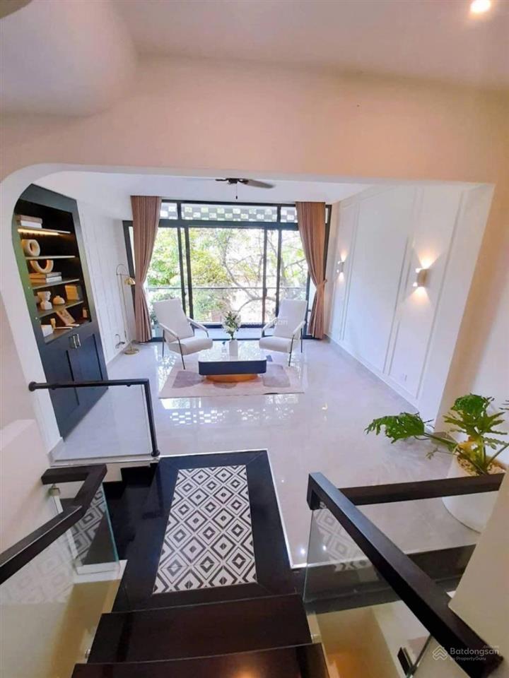 Siêu phẩm gò vấp  phan huy ích  xe tải thông gần mt  77m2  4 tầng btct  nội thất cao cấp. 9.9t