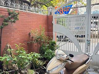 Mặt tiền đs 14, 4 tầng  108m2. ngang 5m x 21m  sổ vuông a4  hoàn công đủ chỉ 16 tỷ