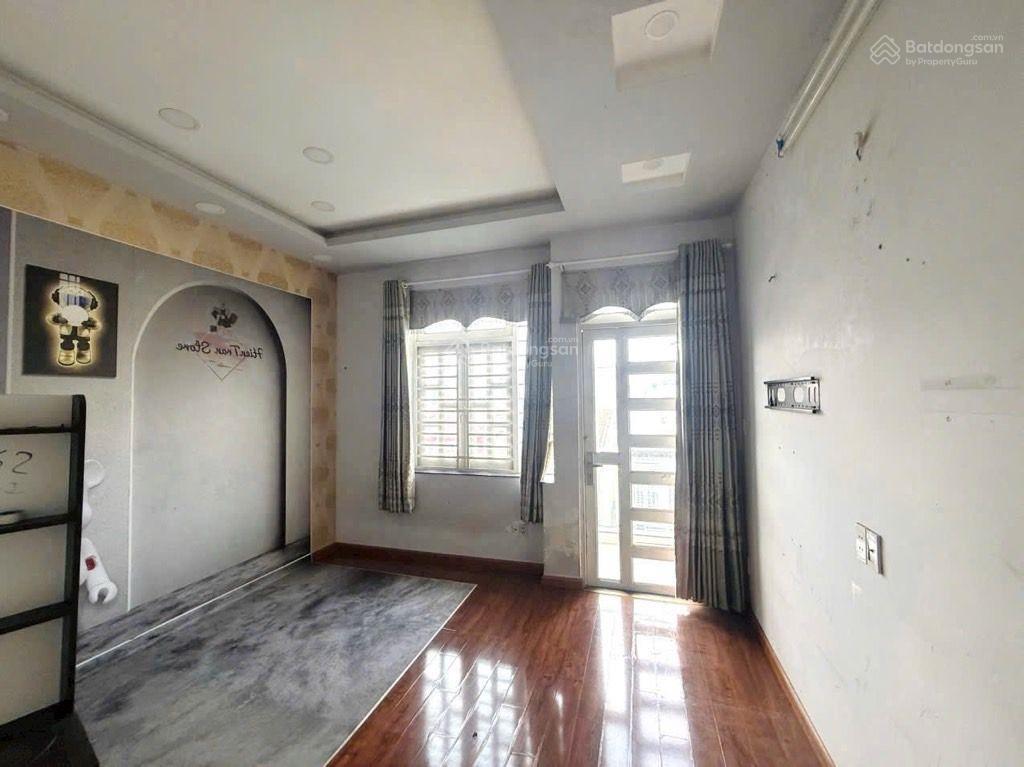 Nhà 5 tầng hxt 8m có vỉa hè đậu ô tô đường phan huy ích đối diện emart diện tích