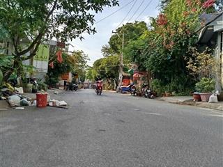 Đường 9m thông, nhà c4 153m2. ngang 5,25m. nở hậu. đs9 lê đức thọ, p16, gò vấp. chỉ 15tỷ8.
vị trí đ