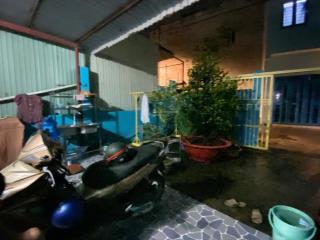 Nhà có việc cần bán gấp nhà riêng giá 2.7 tỉ (có thể thương lượng). chính chủ xem nhà trực tiếp