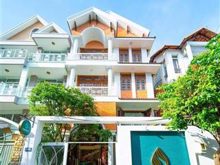 Chỉ 7x triệu! cho thuê biệt thự mặt tiền 168 hoa lan, p2, quận phú nhuận. dt 8x16m, 5 tầng, 8pn