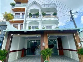 Bán nhà riêng 8pn,8wc,bếp,ban công,sân phơi,100m2, giá 9tỷ đang cho thuê 40 triệu 1 tháng shr.