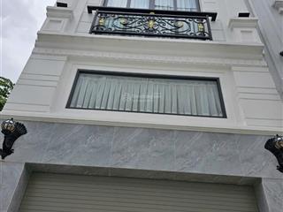Cần bán nhà hẻm xe nơ trang long ngay bệnh viện gia định. dt 4x14m. 5 tầng mới đẹp. bán gấp 9 tỷ.