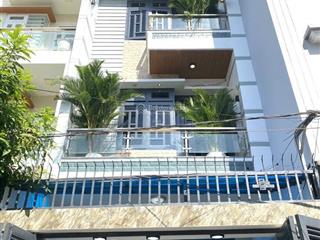 Cần bán nhà hẻm xe hơi lê quang định gần bạch đằng. dt 4x14m. nhà 5 tầng mới đẹp. bán gấp 9 tỷ