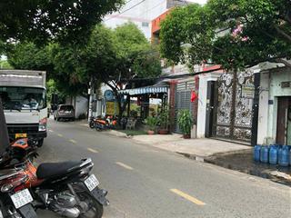 Bán nhà mặt tiền đường dương văn dương  quận tân phú  dt 4.4x10m giá 5.3 tỷ