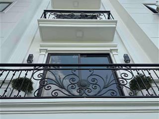 Giảm 200tr tới hết 2/9  nhà mới 36m2  mt 6m  giá rẻ nhất khu vực