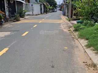 Cần bán gấp 100m2 đất mặt tiền đường 120, phường tân phú, quận 9 (cũ)tphcm ngày bên cạnh suối tiên.