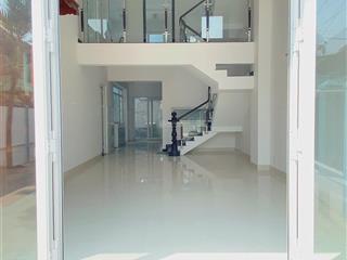 Hạ 1t  bán gấp nhà mt nơ trang long, bthanh  kinh doanh chdv  hxt  nở hậu chỉ 8,55t