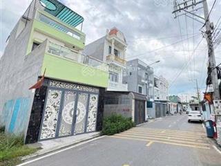 Bán nhà mt 100m2 shr tại dĩ an giá chỉ 1tỷ5  đang có dòng tiền cho thuê 8tr/tháng  khu đông đúc
