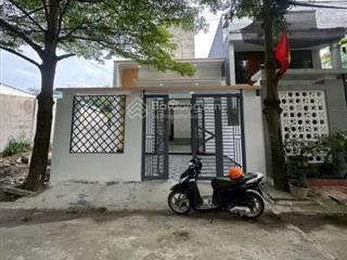 Bán nhà cấp 4, mt nhựa, p. tân định, tp. bến cát dt 6x18m tc100% shr đang cho thuê