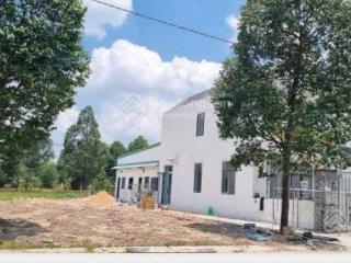 Bán lô đất 700 triệu dt 150m2 shr , ngay tthc bàu bàng gần nhiều khu công nghiệp lớn