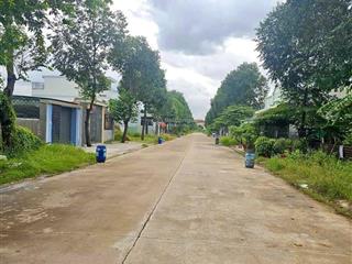 Chị ngân cần tiền bán rẻ lô đất 1 tỷ 280 dt 250m2 kế chợ rạch bắp an điền bến cát bình dương