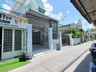 Chính chủ định cư để lại giá siêu rẻ 1 tỷ 770 cho căn nhà dt 100m2 gần ngã tư chiêu liêu dĩ an