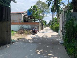Chị lan thanh lí lô đất kế kcn việt hương 1 tỷ 1 dt 200m2 shr bình nhâm 23 đường thông