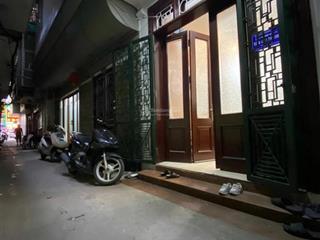 Nhà đẹp quan hoa  trung tâm cầu giấy  kinh doanh thuận lợi  tiện ích vô vàn