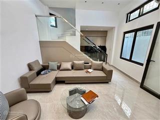 Cần bán gấp nhà đội cấn tt ba đình  hiếm trong tầm giá nội thất cực đẹp vô vàn tiện ích