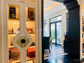 Bán biệt thự đẳng cấp siêu đẹp  216 nguyễn văn hưởng, thảo điền