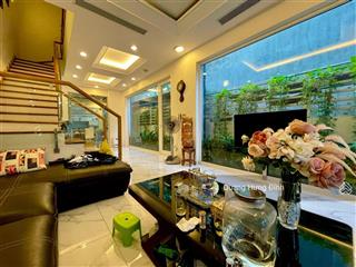 Bán biệt thự nguyễn văn lộc, việt kiều châu âu, mỗ lao, trục chính, 200m2*3t mặt tiền 9m, ở luôn.