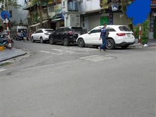 Nhà cũ hàng trống, hoàn kiếm hà nội, 529m2 2 tầng mt 12m hè 2m đường 2c giá 320 tỷ