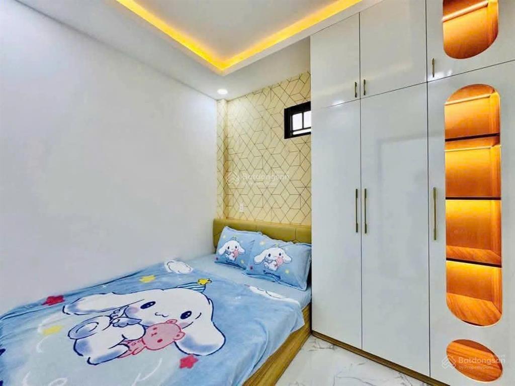 Xuất cảnh bán gấp nhà hẻm 6m lê văn quới, 4 x 20,5 tầng btct, 5pn 6wc, sân thượng, gần ngã 4 bốn xã