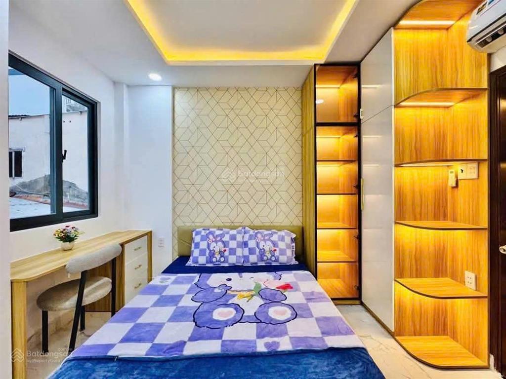 Xuất cảnh bán gấp nhà hẻm 6m lê văn quới, 4 x 20,5 tầng btct, 5pn 6wc, sân thượng, gần ngã 4 bốn xã