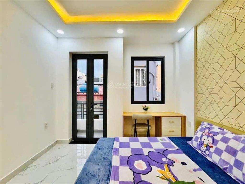 Xuất cảnh bán gấp nhà hẻm 6m lê văn quới, 4 x 20,5 tầng btct, 5pn 6wc, sân thượng, gần ngã 4 bốn xã