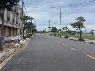 Cần bán lỗ lô ngọc dương đường 10m5 trục thông ra biển, giá chỉ 3.1 tỷ rẻ nhất thị trường