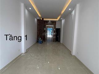Bán gấp nhà mặt phố đa sỹ, giá 13 tỷ, 38.2m2, 3pn, 3wc