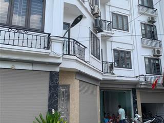 4 tỷ 3 nhà gần ga nhổn ,35m2 5 tầng ,4 ngủ ,ô tô đỗ cửa cạnh chợ, cạnh khu đô thị