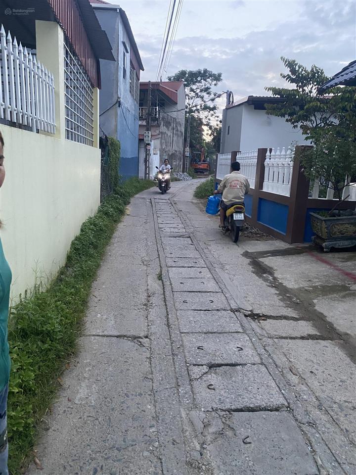 Lô đất vị trí đẹp đường nhựa rộng gần trường nghề, sân bay sóc sơn, hà nội