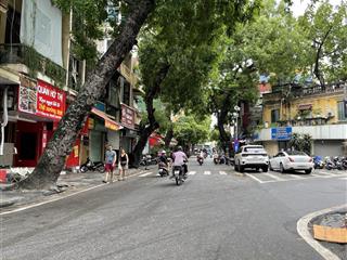 Bán nhà mặt phố hàng lược, dt 80m, mt 4.5m. giá 59 tỷ.