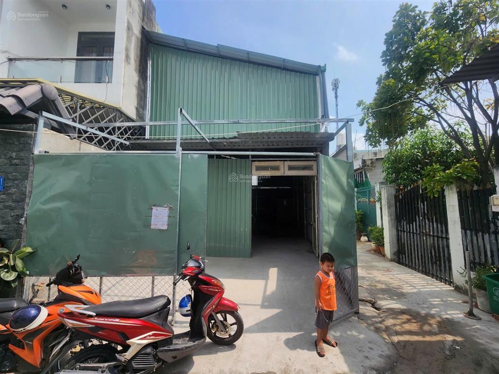 Bán đất tặng kho đường an phú đông 3, dt 116m2. thổ cư 111m2, đất vườn 5m2. hẻm thông 3,8 tỷ