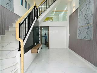 Nhà đẹp  ngộp bán gấp trong tuần. bán nhà cô giang 4 tầng, 4 pn, 3 wc giá 7.2 tỷ