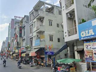 Bán nhà lô gốc sổ vuông, mt 4,6m, dương bá trạc gần chợ, 3 bước chân ra lộ lớn, nhỉnh hơn 5tỷ.
