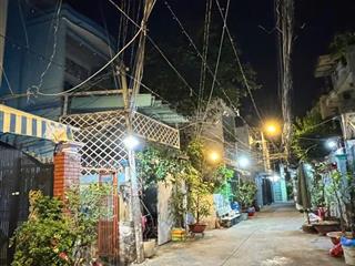 Mua đất tặng nhà còn mới đầy đủ tiện nghi ngay khu trung tâm hành chính quận 8