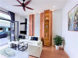 Chính chủ cần bán nhà 3 tầng đường bàu hạc 2  trung tâm đà nẵng  buôn bán sầm uất