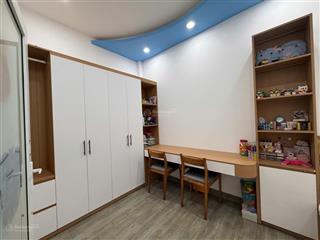 Tôi chủ cần bán gấp nhà 3 tầng kiệt ôtô trưng nữ vương. cho thuê ở tốt. giá thương lượng