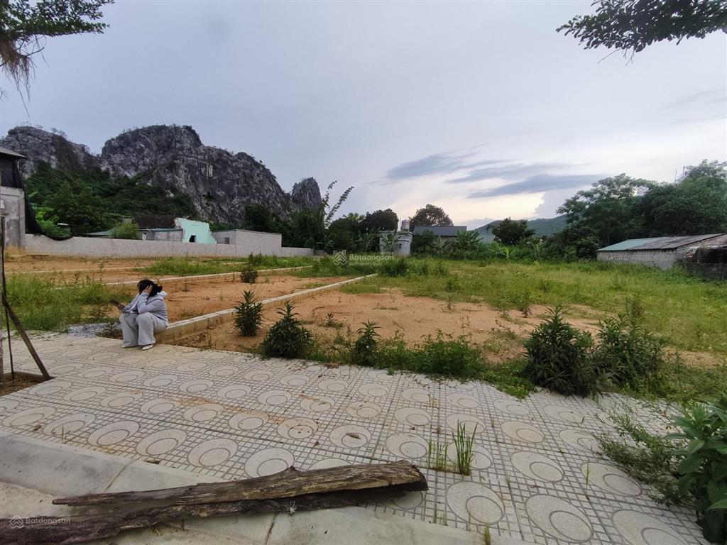 Lô góc mặt tiền 11.8m đường hai bà trưng diện tích 432m2, giá 6.5tr/m2 lạc thủy hòa bình