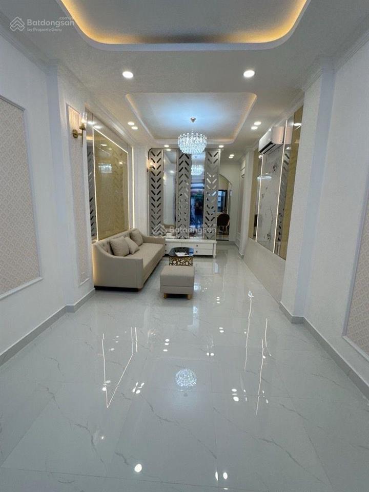 Nhanh thì còn  phan xích long  50m2 x5 tầng  full nội thất ở ngay  nhỉnh 8.5 tỷ thương lượng