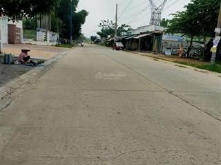 Đất hòa lợi bên cát, diện tích hiếm hơn 3600m2, đườn xe tài giá chưa tới 12tr/m2