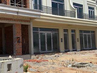Gần sông, đất liền kế và shophouse, biệt thự